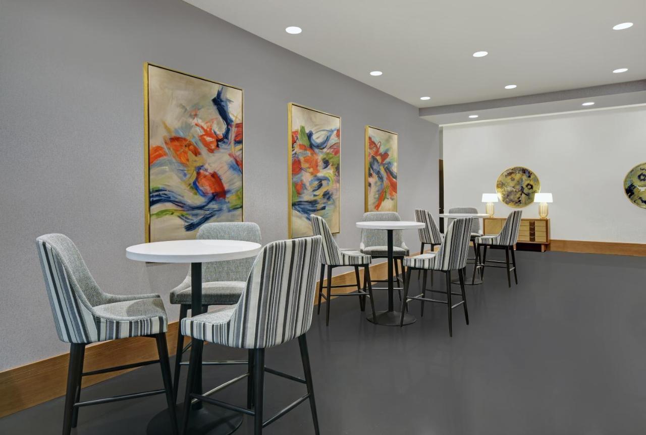 Holiday Inn Express - Houston - Galleria Area By Ihg Exterior photo