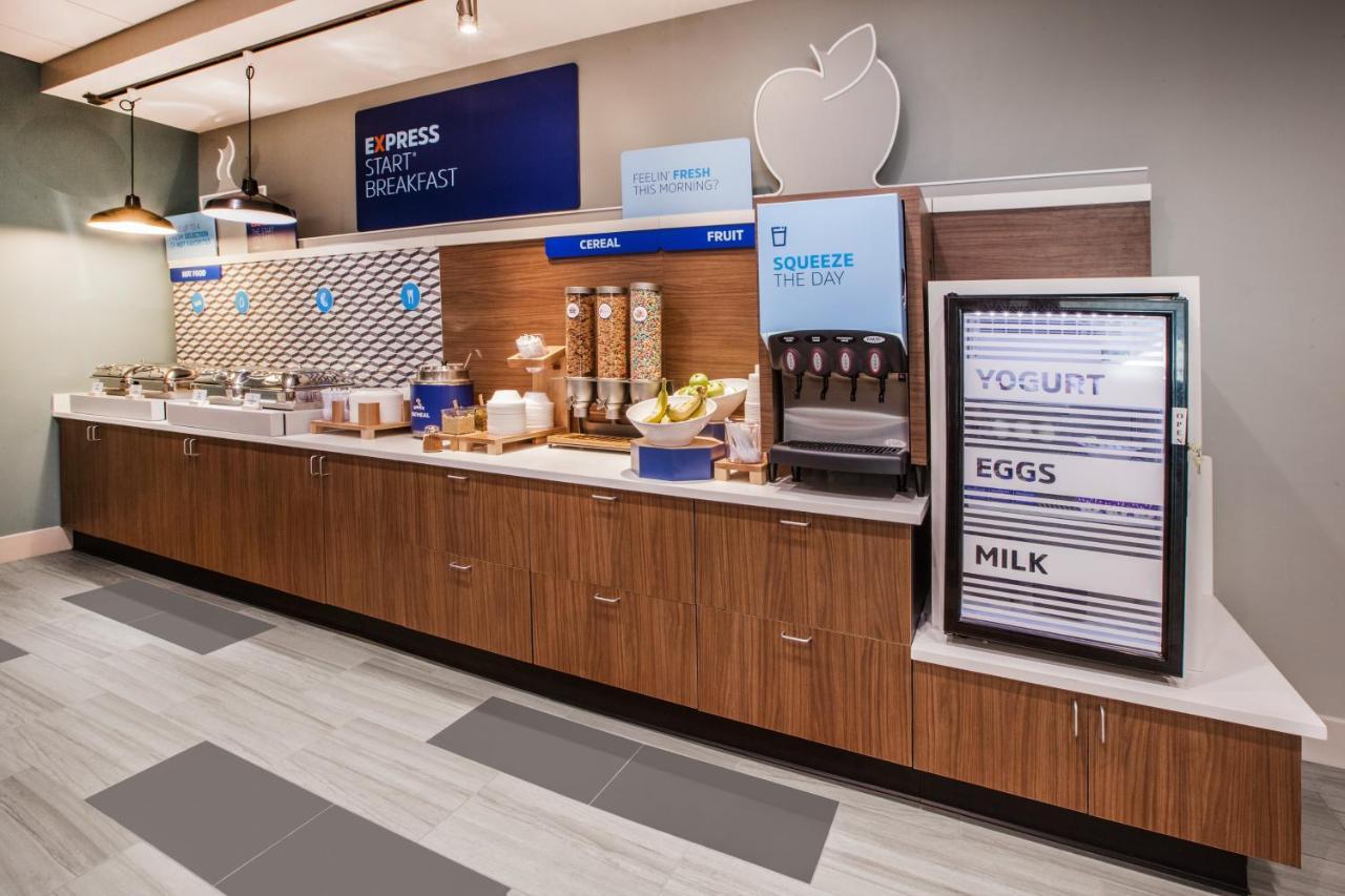 Holiday Inn Express - Houston - Galleria Area By Ihg Exterior photo