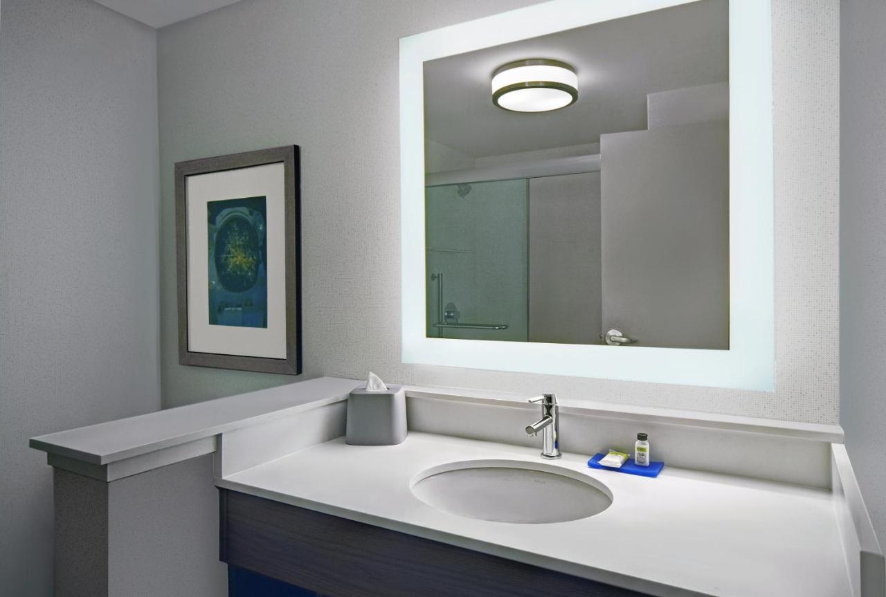 Holiday Inn Express - Houston - Galleria Area By Ihg Exterior photo